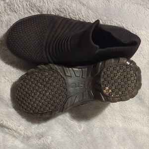 Nurse STQ Knitted Black Slip-On Women's Sneakers